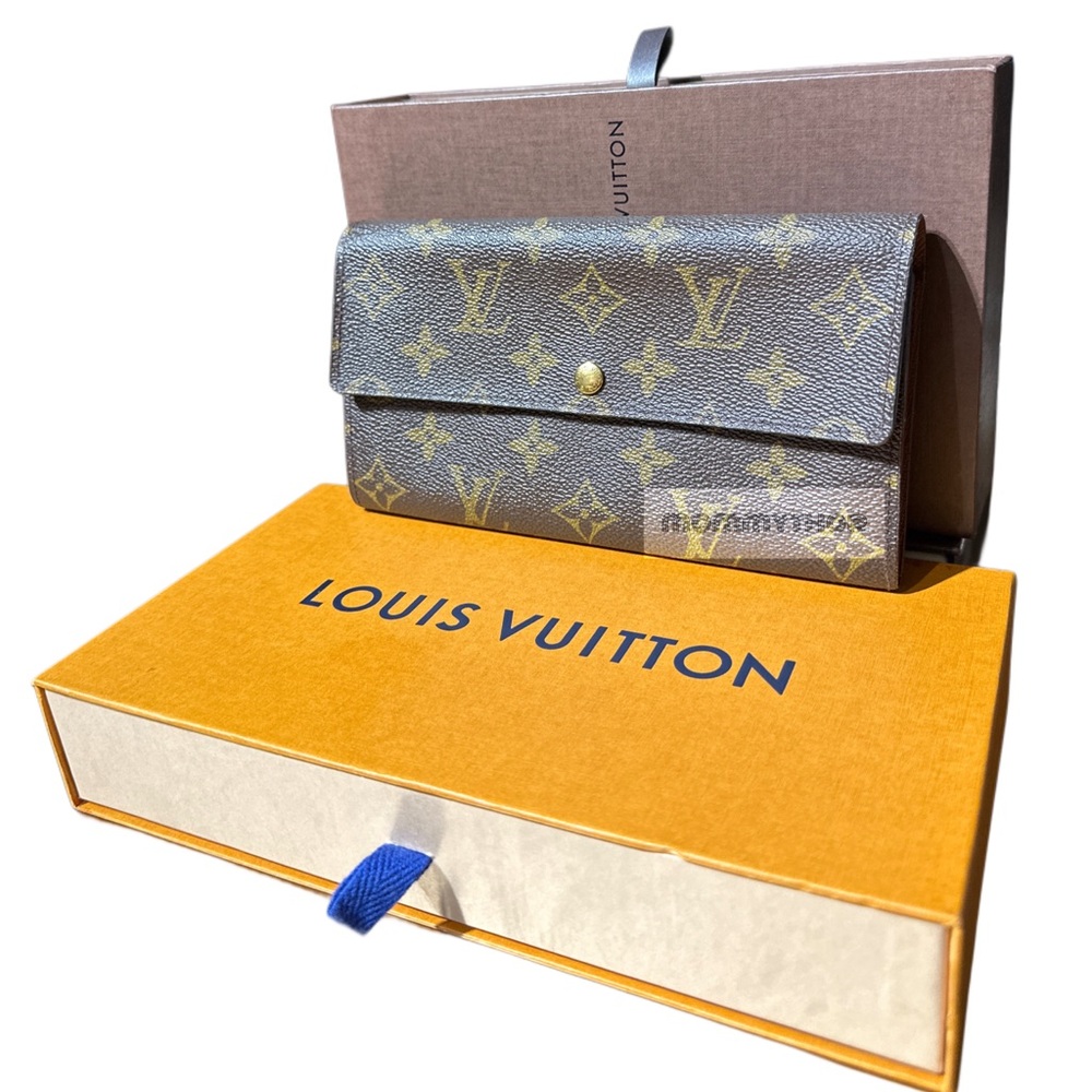 LOUIS VUITTON Sarah Monogram Long Wallet
